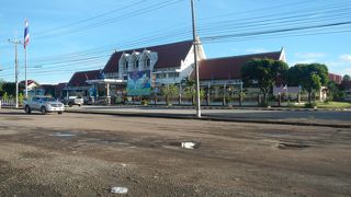 ビエンチャンからバンコクまで列車で移動する