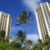 ビーチからの眺めです。一番解りやすいツインタワーです。