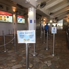 下りはガラガラ