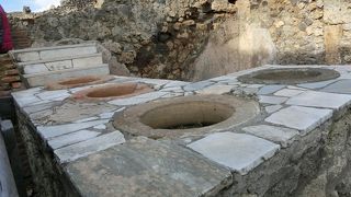 所謂ポンペイの遺跡群です。