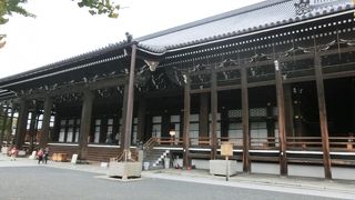 入場無料で見られる国宝。