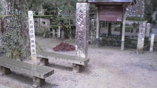 参道の道しるべ