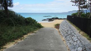 ちょっと寄って青い海を満喫