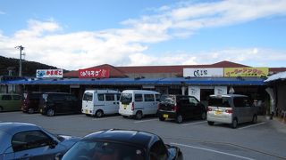 サータアンダギーの有名店