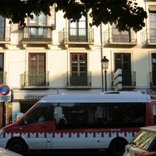 街中を走るので便利です