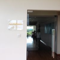 結構長く滞在したくなるラウンジ。