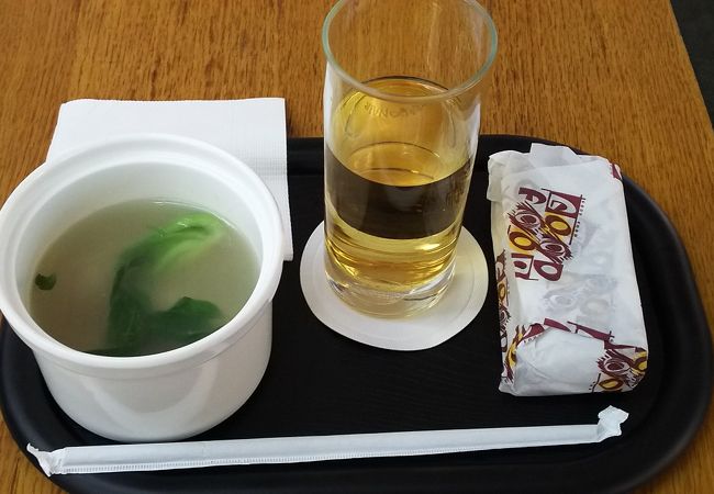 比較的、食事が充実。