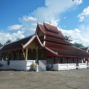 新しい寺院