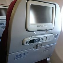 USBで充電も可能です