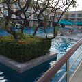 パトンビーチ最高立地のホテル