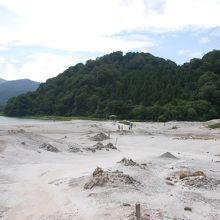 硫黄の匂いぷんぷん