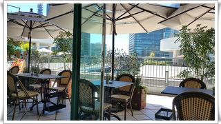 ランチ時でも雰囲気のいいお店