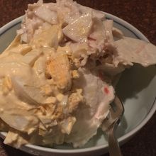 サンドウィッチの具材であるタマゴとポテサラが味わえます