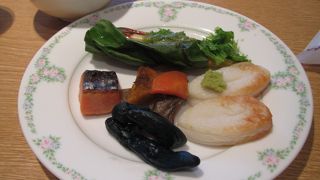 ひとつひとつ丁寧につくられた料理