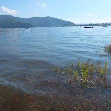 北岸の大石公園から。