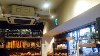 パンが美味しい。