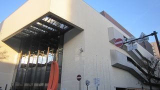 馬車道の市民ホール