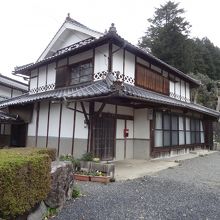 普通の民家でした