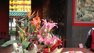台湾で最も古いお寺みたいです。