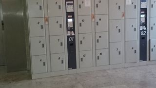 コインロッカー