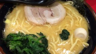 微妙な場所に出店