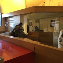 チケット売り場