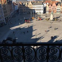 中段から見るマルクト広場