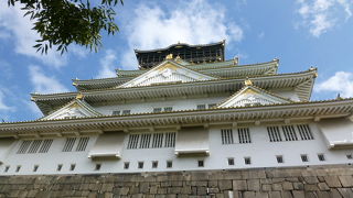 現在の大坂城は三代目とのことです！
