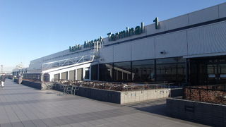 成田空港の展望デッキと言えば、やはりこちらがお勧めです