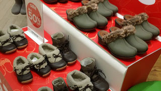 二子玉川ライズに入っているクロックス専門店