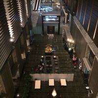 客室に向かう通路より