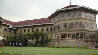 閉館時間にご注意