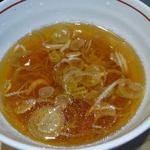 ネギをたっぷり投入