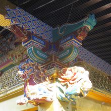 細密な彫刻が美しいですし…