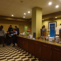 朝食ビュッフェ。ワッフルメーカーがありました