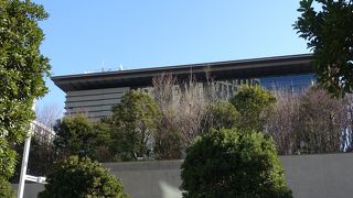 どこかで見た建物だと