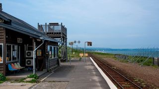 旅人なら訪れる価値のある無人駅