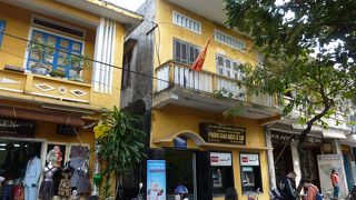 町屋づくりの屋敷群