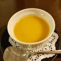 デザートのマンゴープリン