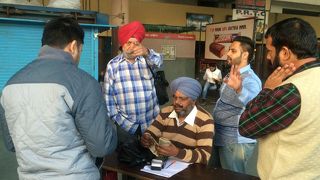 よく整備されたバスターミナル