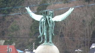 鳳凰のオベリスク