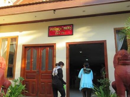 V シェムリアップ タウンズ ホテル 写真