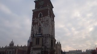 冬場は塔に登れない