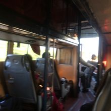 車内
