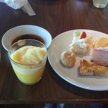 デザート／スイーツと、オレンジのグラニータ