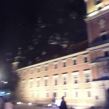 よぞらにまうしゃぼんだま