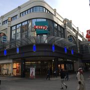 ブリュッセルで最大のショッピングモール