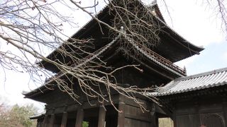1月1日の南禅寺三門。