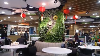 第１ターミナルは飲食施設が少ないかな