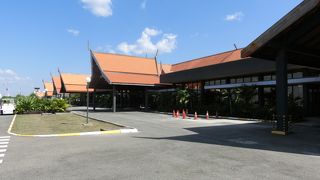 アンコール遺跡の空の玄関